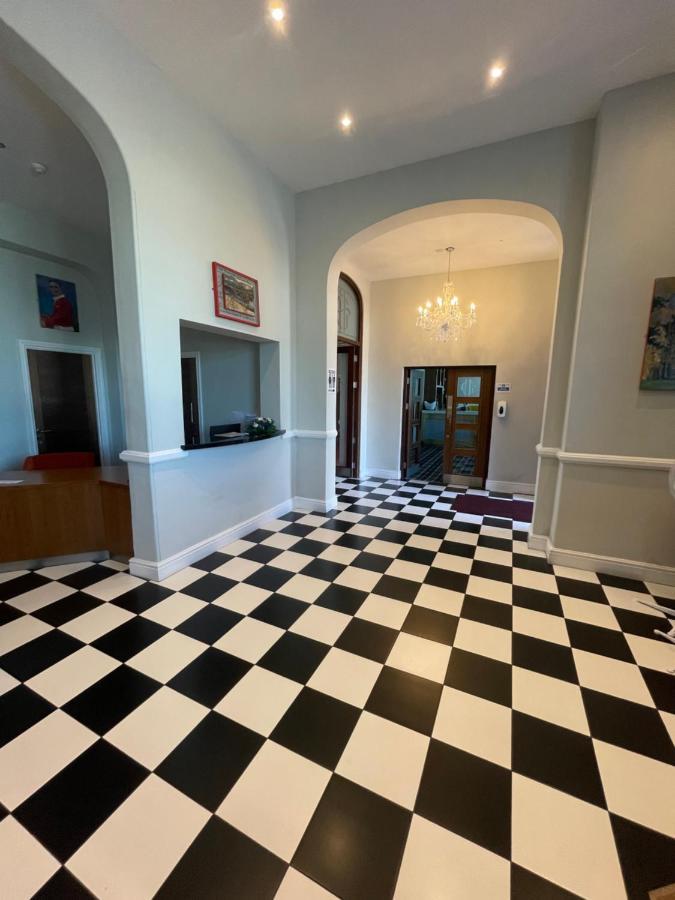 The Grand Hotel Port Talbot Extérieur photo