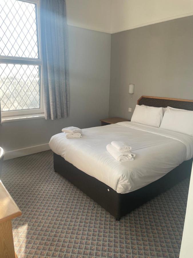 The Grand Hotel Port Talbot Extérieur photo