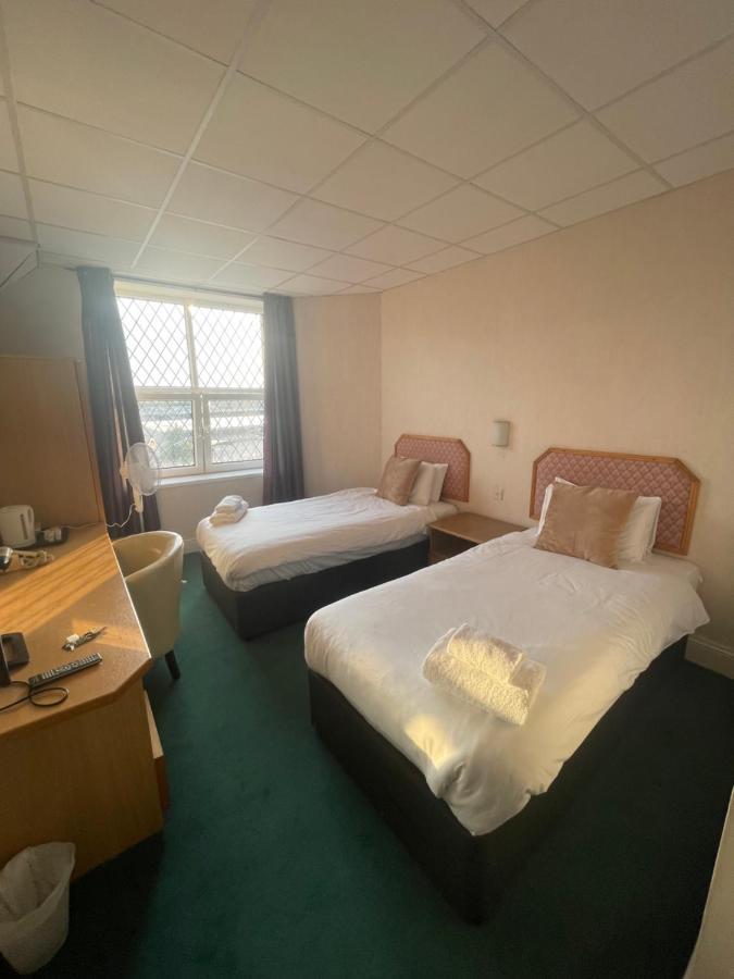 The Grand Hotel Port Talbot Extérieur photo