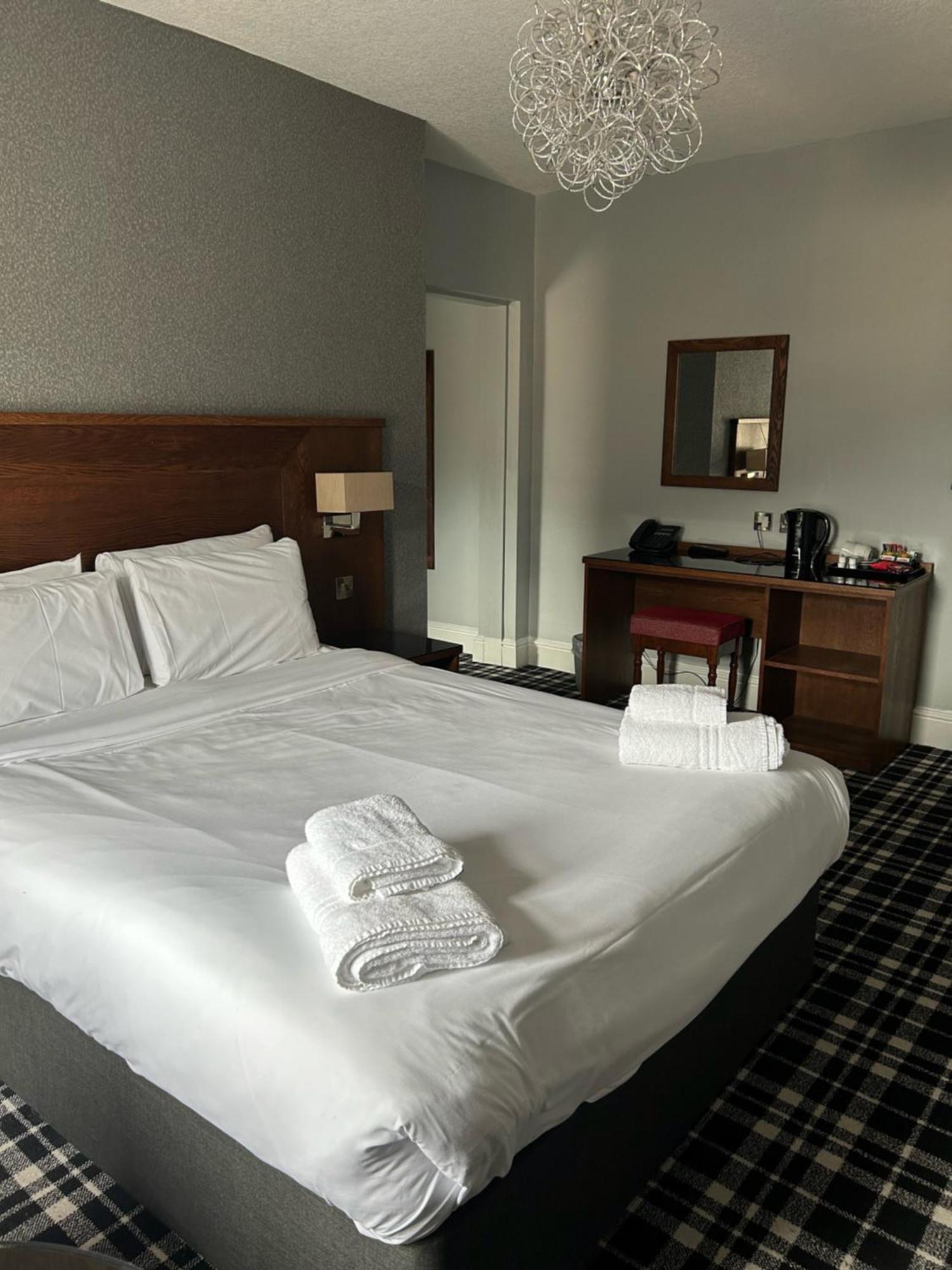 The Grand Hotel Port Talbot Extérieur photo