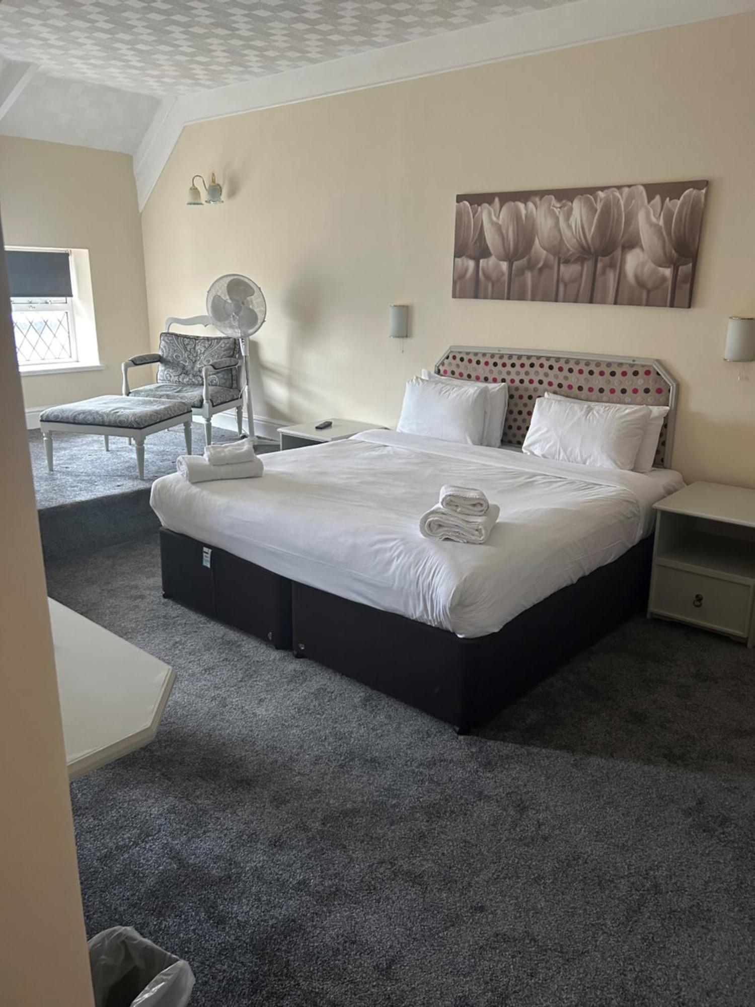 The Grand Hotel Port Talbot Extérieur photo