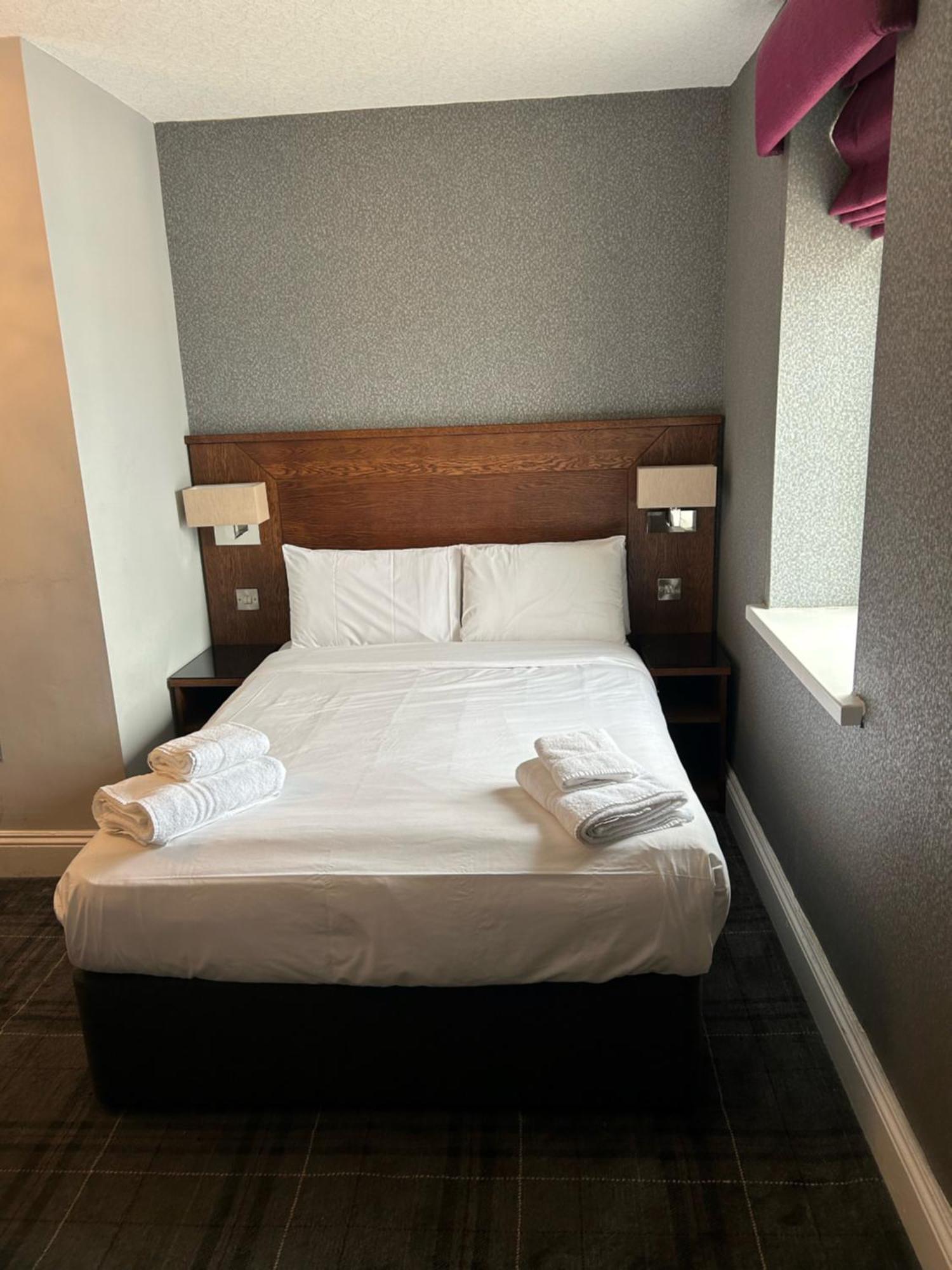 The Grand Hotel Port Talbot Extérieur photo