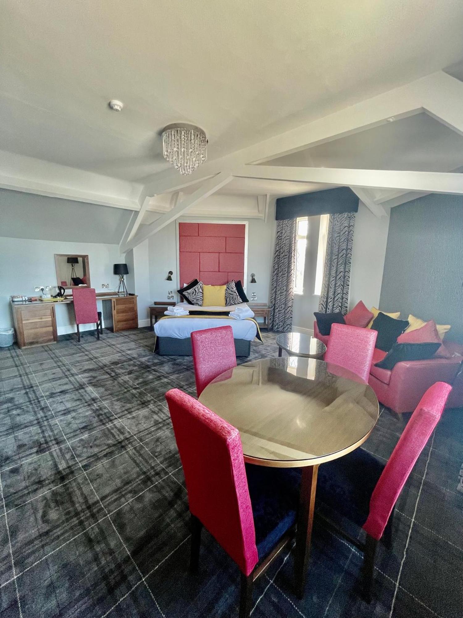 The Grand Hotel Port Talbot Extérieur photo